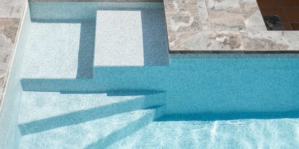 Piscina con lámina armada instalada en Barcelona