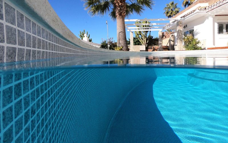 acabado lamina armada piscina moderno